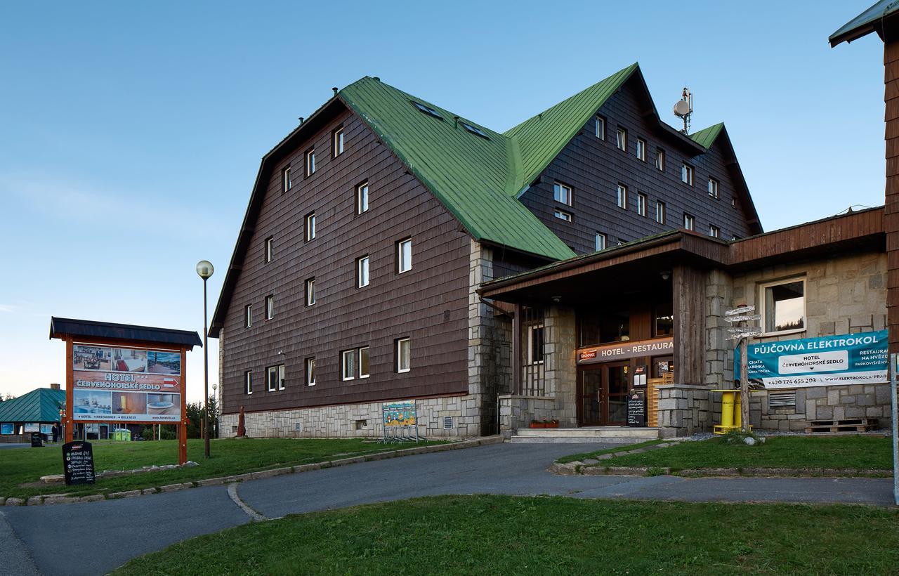 Hotel Cervenohorske Sedlo Loučná nad Desnou Exterior foto